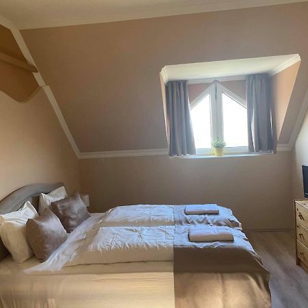 Bed and Breakfast La Curia Panzio Dunaszeg Экстерьер фото